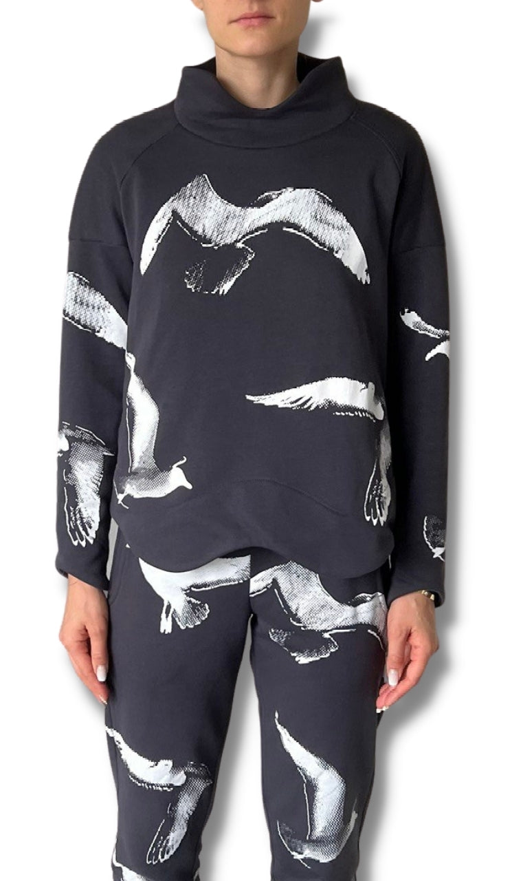 Charcoal Grey Sweatshirt "Seagulls"